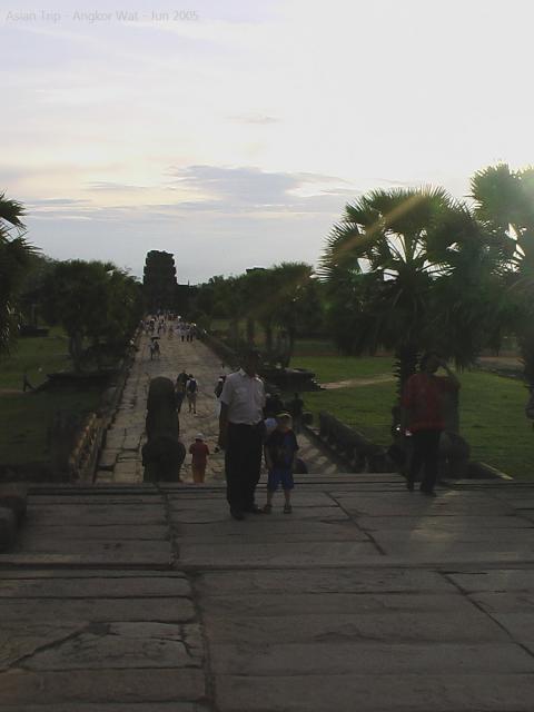 050530_Angkor_Wat_401