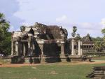 050530_Angkor_Wat_294